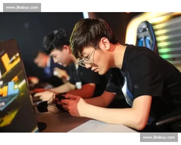 掌握顶级电竞赛事精彩瞬间，尽享实时互动直播体验